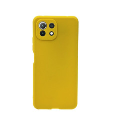 Силиконовый матовый чехол с защитой камер для Xiaomi Mi 11 Lite (желтый)