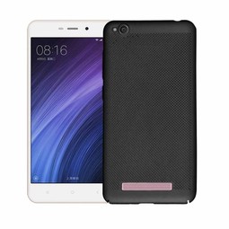 Пластиковый чехол для Xiaomi Redmi 4A soft touch (черный)