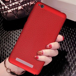 Пластиковый чехол для Xiaomi Redmi 4A soft touch (красный)